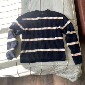 H&M striped sweater in perfect condition